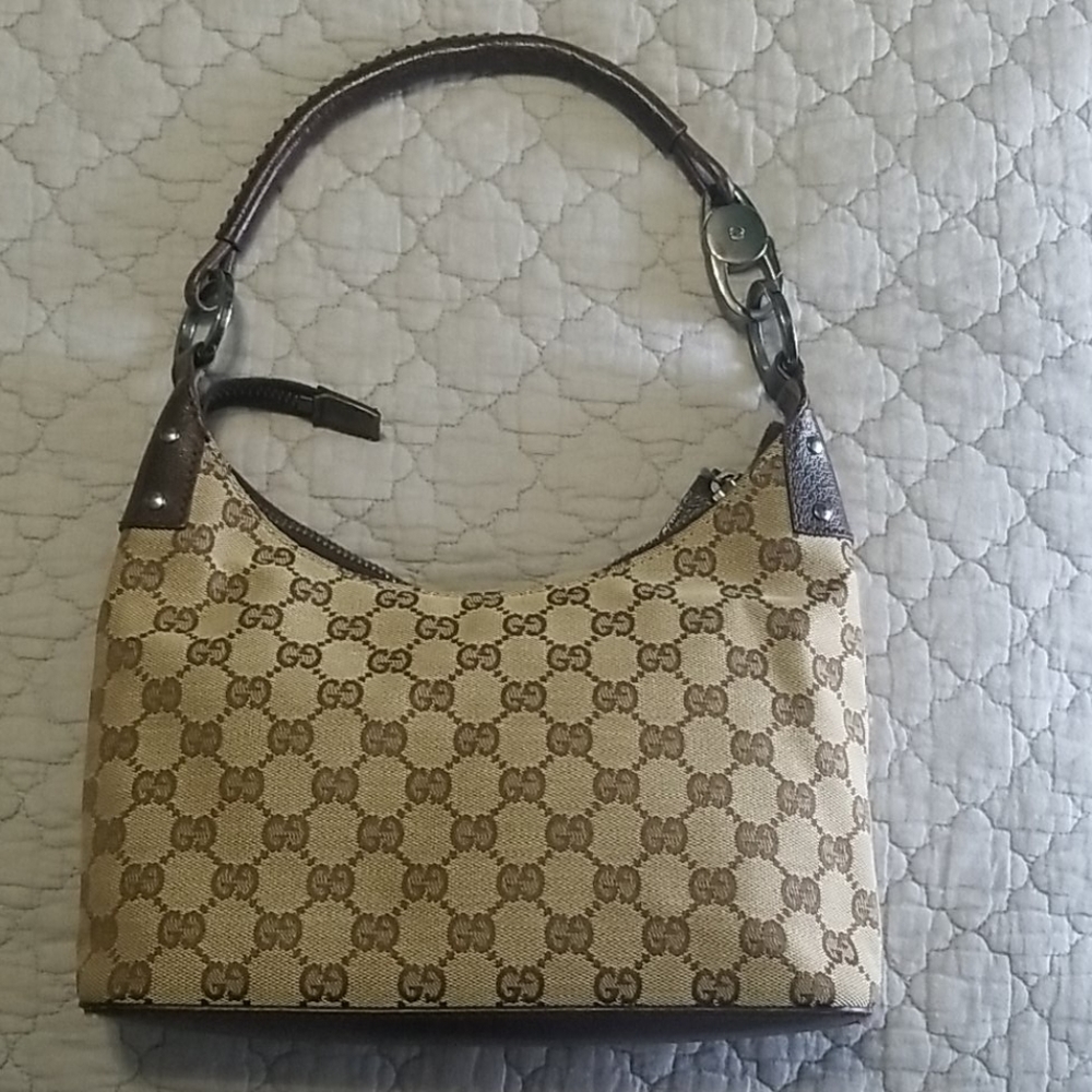Gucci monogram bag